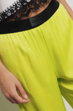 Pantaloni & Leggings^Gaëlle Pantalone morbido in raso • - Paris Giallo lime